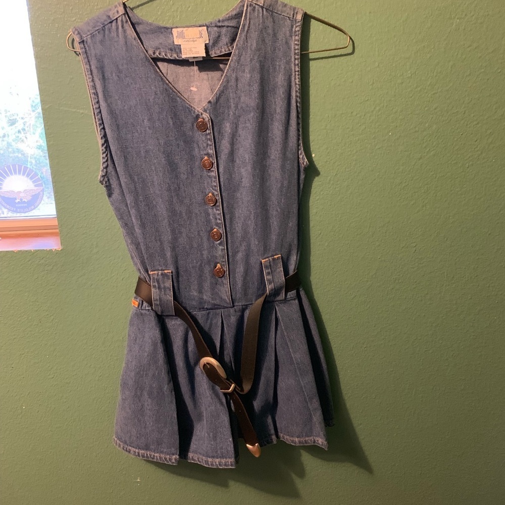 JORDAGHE Jean wear Dress size 12